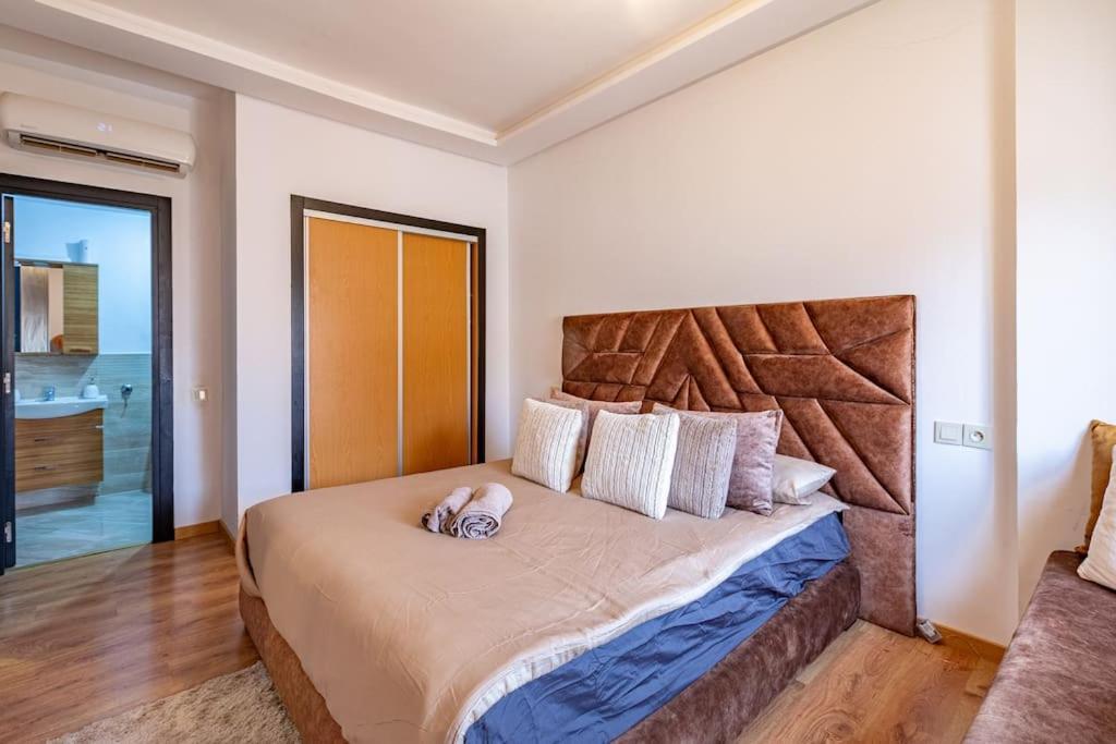 New! App Emeraude Confort Avec Piscine & Parking Appartement *